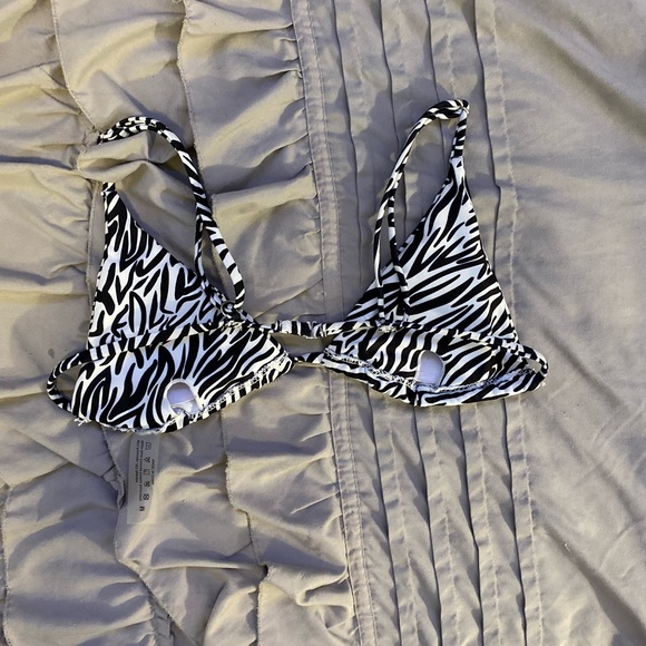 shein zebra triangle bikini top - Picture 5 of 5